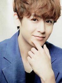 Nichkhun（官方艺名）